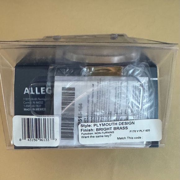 3 Schlage Bright Brass Door Handles - non-turning. Never used & in original box - Picture 10 of 10